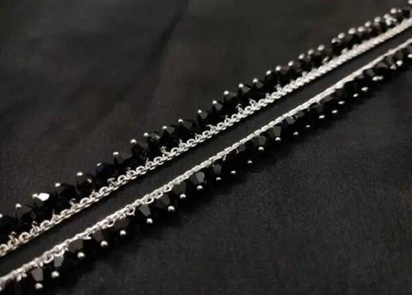 Anklet Black Stone Oxidized Steel Payal Leg Chain Anklet for Woman Alloy Anklet (1 Pair)